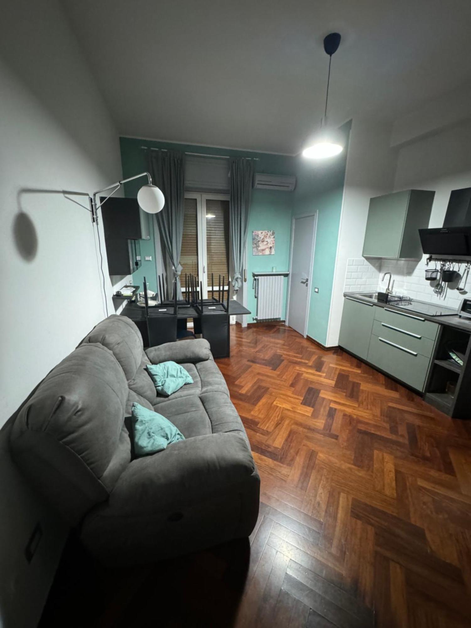 Central Station And City Rooms Link "13 Apartment" Amalfi Coast , Салерно Екстериор снимка